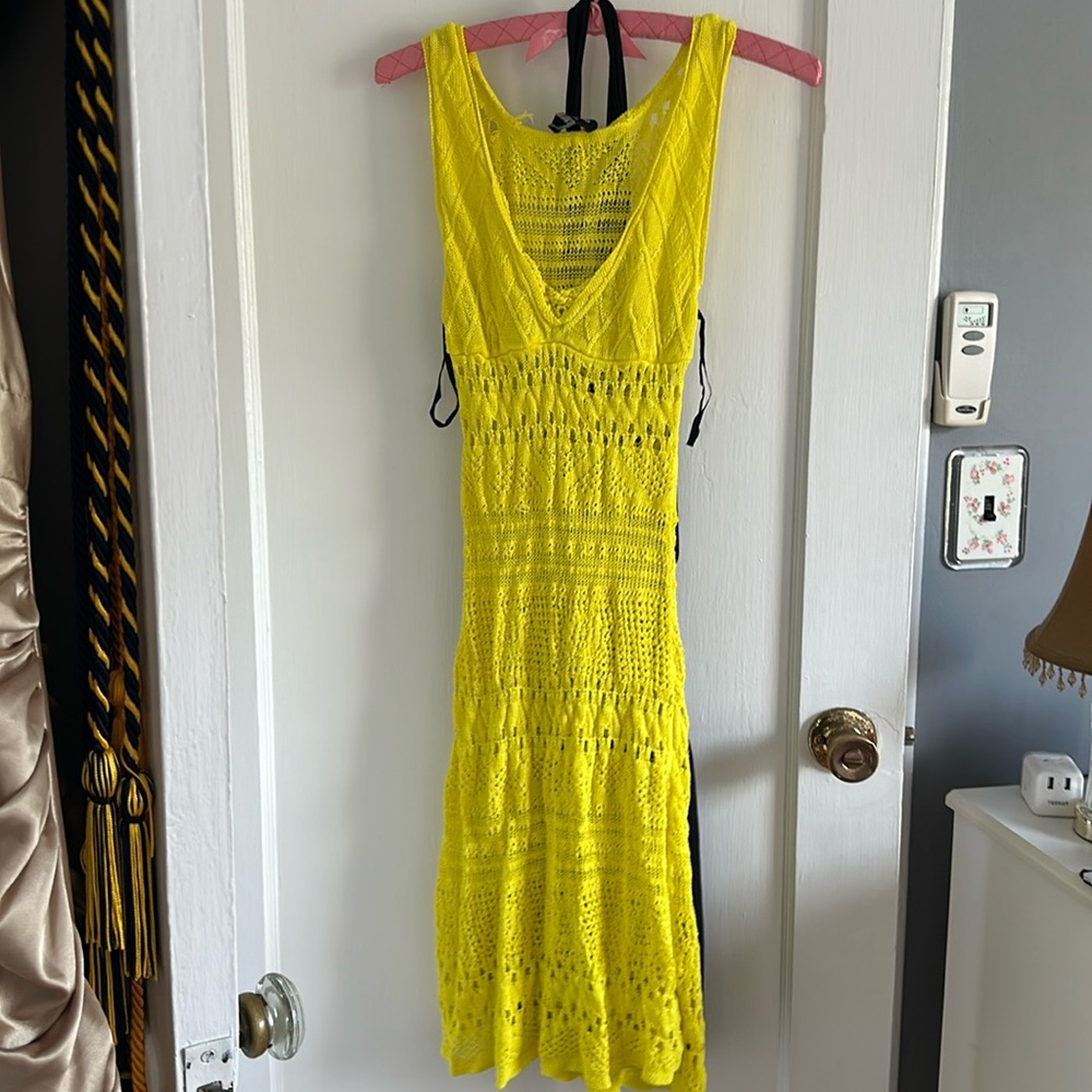 BEBE cover up dress